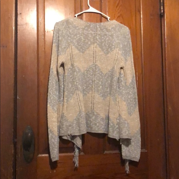 Vanity Cardigan - Picture 2 of 3